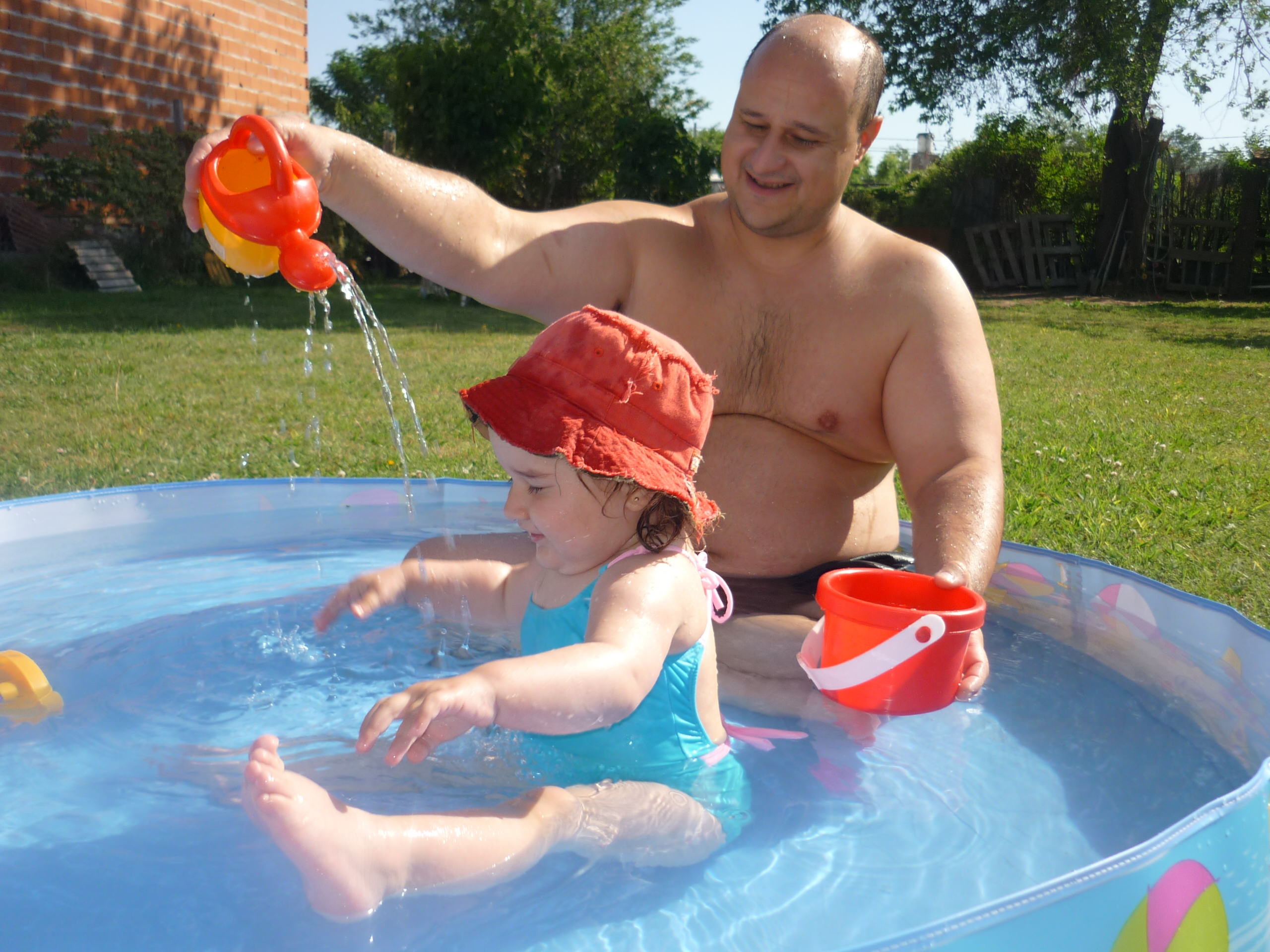 fotos/2011-10-15 - Iara juegos y pileta/P1020336.JPG